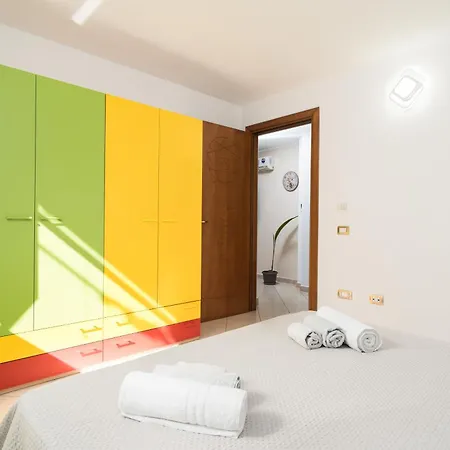 Casa Cala Biriala 公寓 *